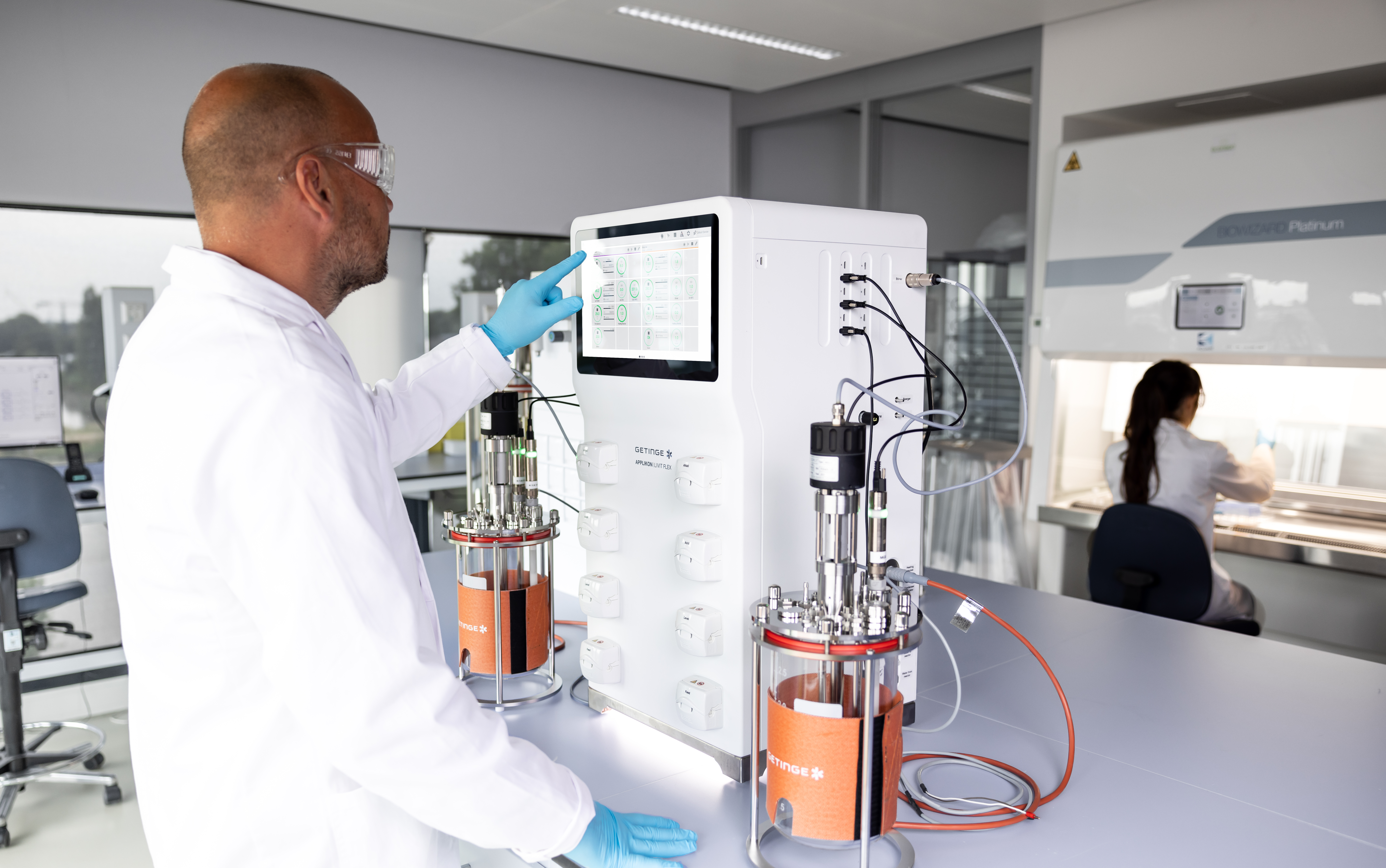 Getinge bioreactor systems for lab-scale