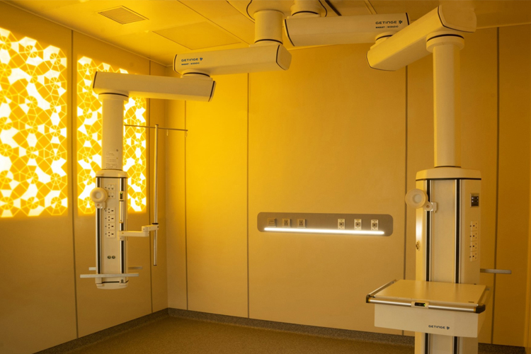 Bring design inspiration and color to the ICU with Solid surface wall elements. 