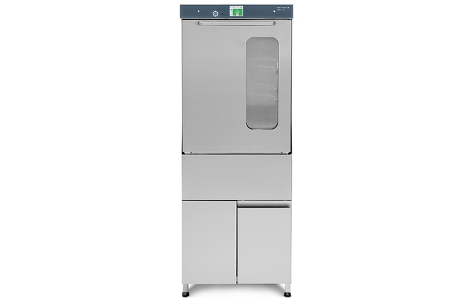 Lancer Freestanding Washer/Dryer 1300 LX front door closed