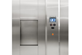 Image of GSS P Steam Sterilizer for pharmaceutical production from the front