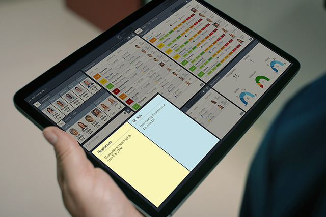 Tablet with INSIGHT screen showing the options to communicate within the hospital with notes and chats