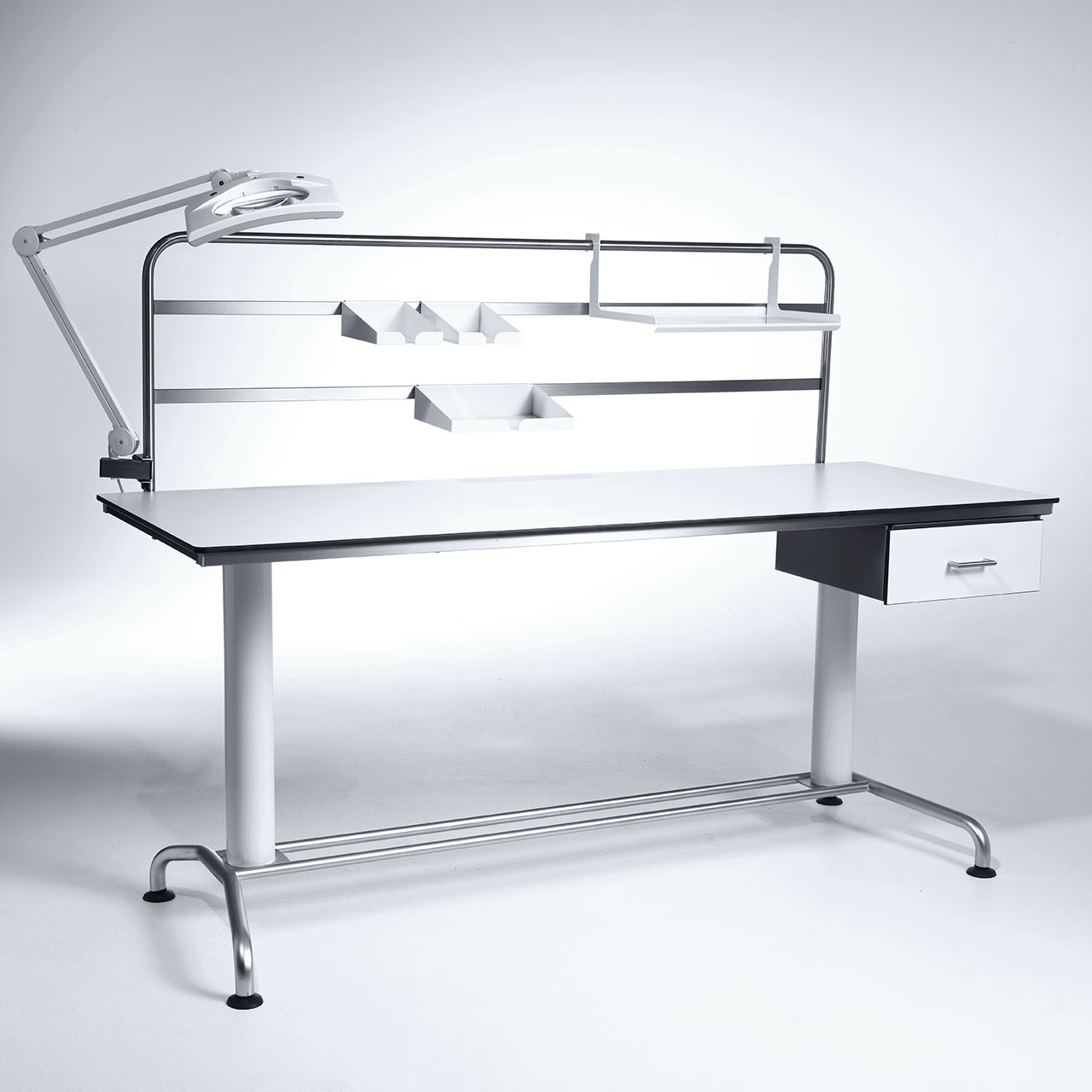 Inspection and packing table