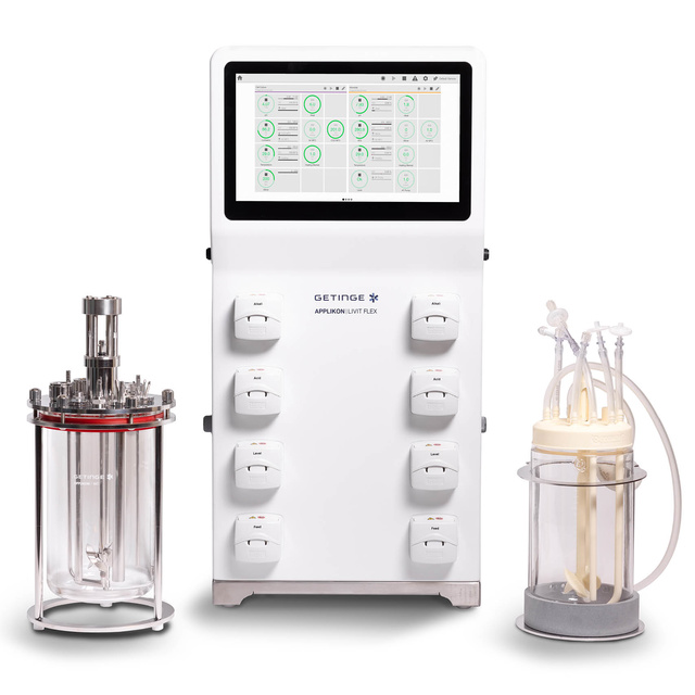 The Livit Flex bioprocess controller with dual multi-use and single-use setup