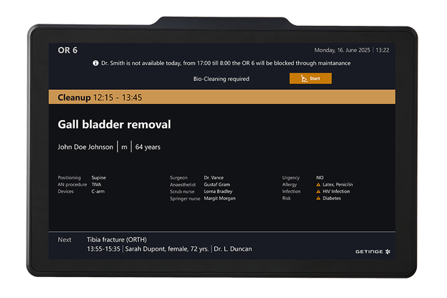Digital door SmartView displaying a cleaning documentation interface