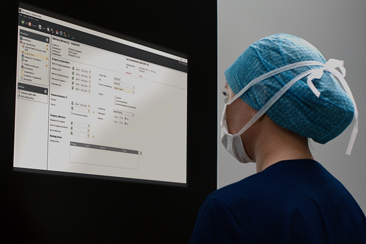 OR nusre is doing the OR documenmtation with Torin the OR management solution from Getinge