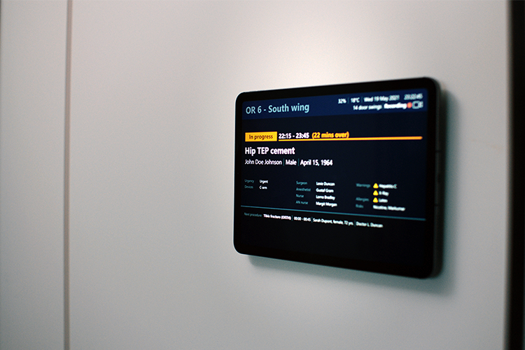 Torin SmartVIew is a digital sign to show information outside the OR Torin SmartVIew is a digital sign to show information outside the OR
