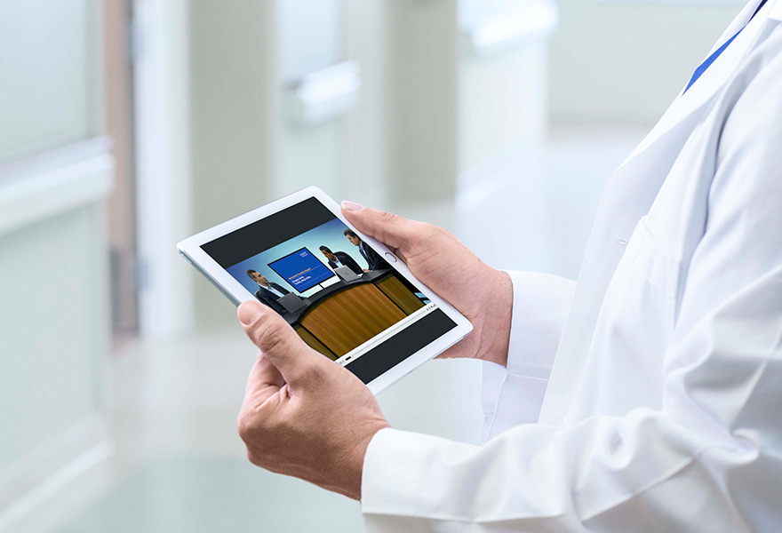 Doctor viewing educational programs reviewing the physiological principles behind current circulatory support therapies