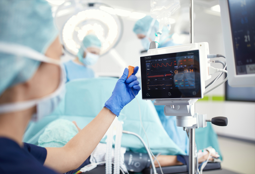 Blood flow monitoring for fluid management