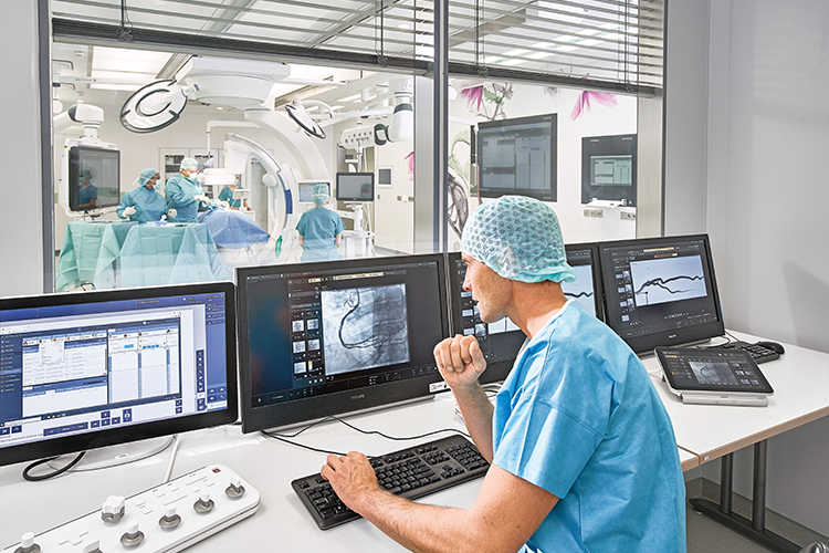 Hybrid OR Getinge Azurion Biplane Philips Maquet Magnus